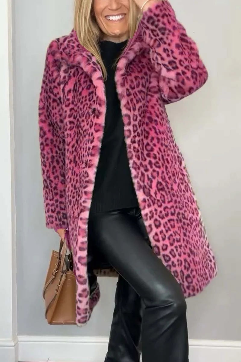 Exklusiver Leopardenmantel