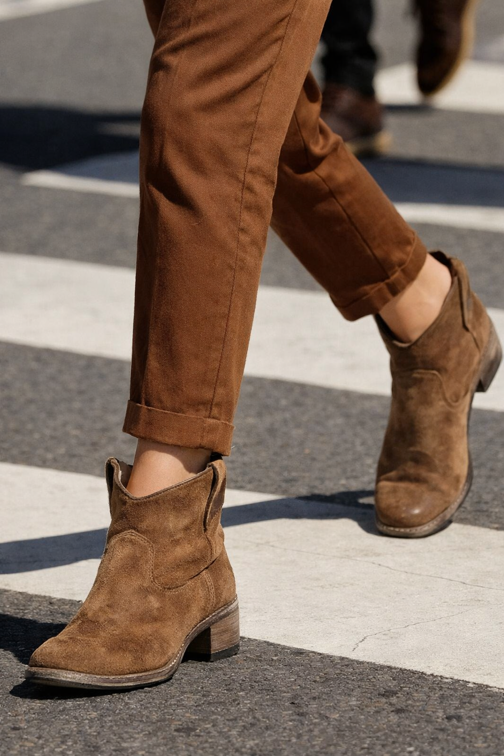 Noyara – Elegante Stiefeletten Aus Wildleder