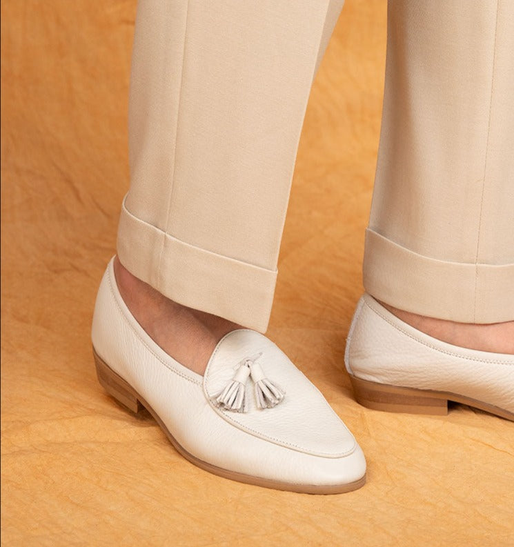 Belgische Loafers aus Leder mit Quaste und Kieselgur