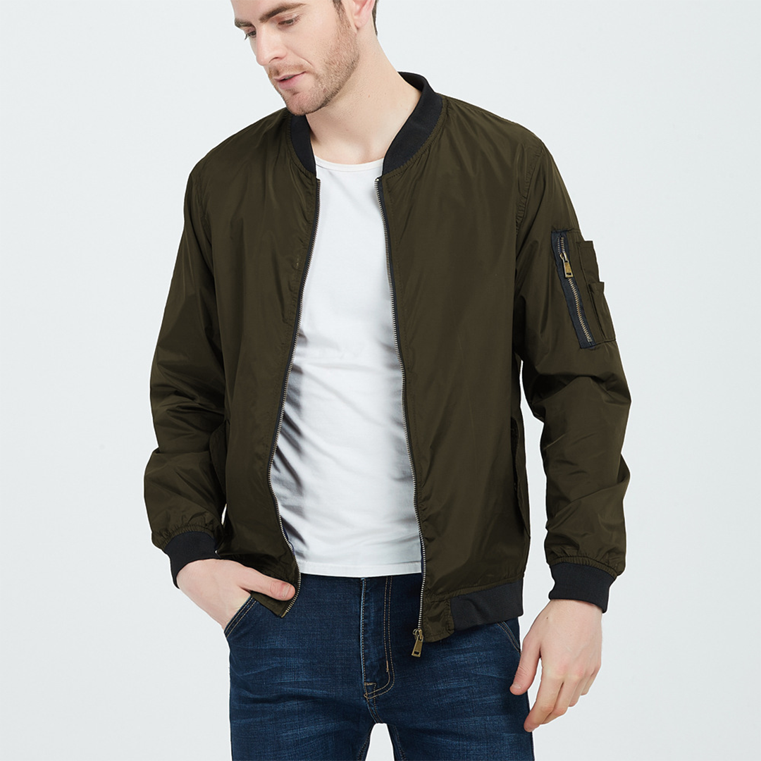 Bomberjacke Stil und Wärme