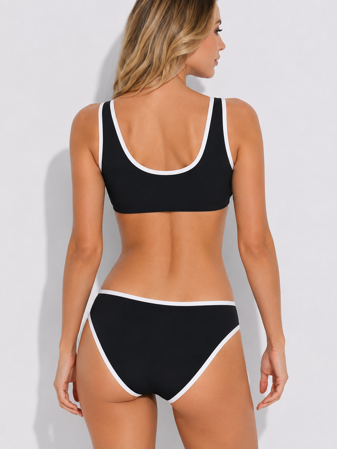 Helena | Linienstil Bikini