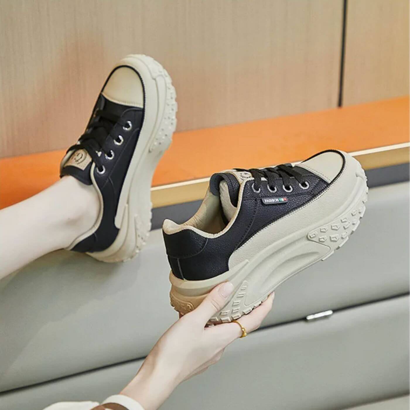 Milano Modische Orthopädische Schuhe mit Höhenverstärkung