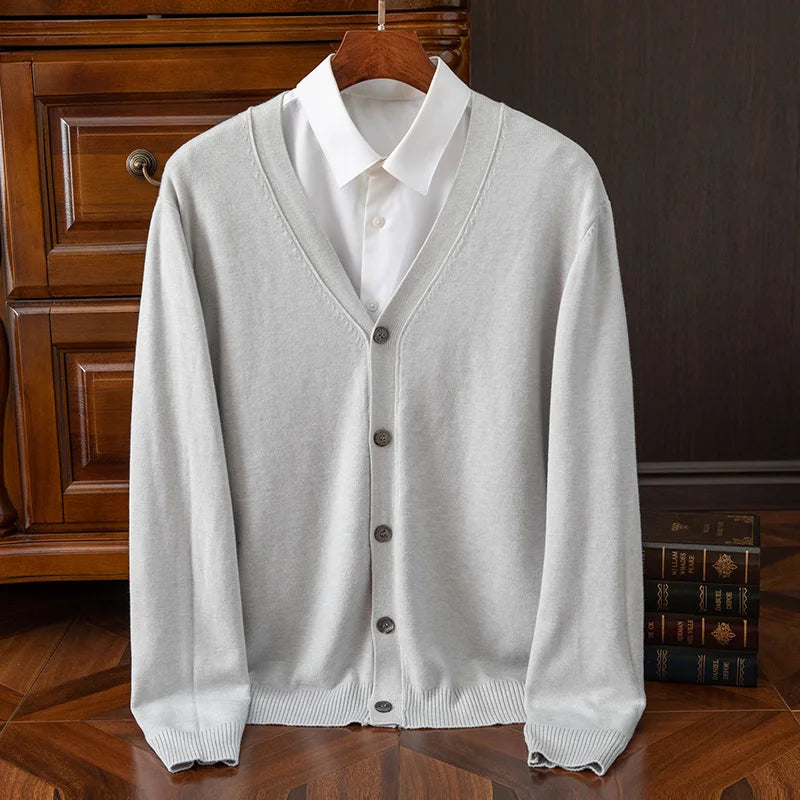Lorenzo | Strickcardigan mit V-Ausschnitt und Knopfleiste