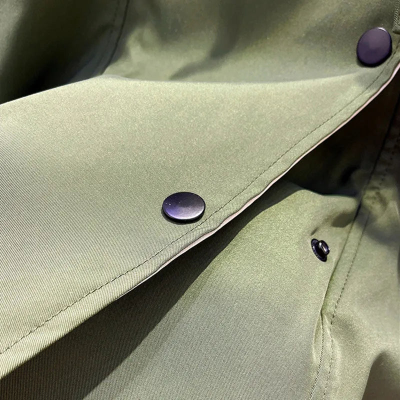 Stylischer Wasserabweisender Trenchcoat