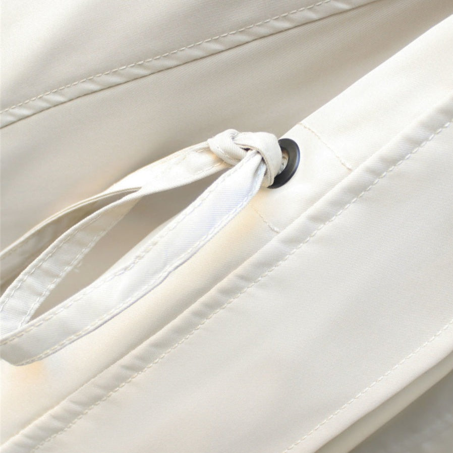 Stylischer Wasserabweisender Trenchcoat