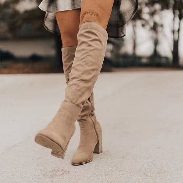 Alexane™ Lange Wildlederstiefel