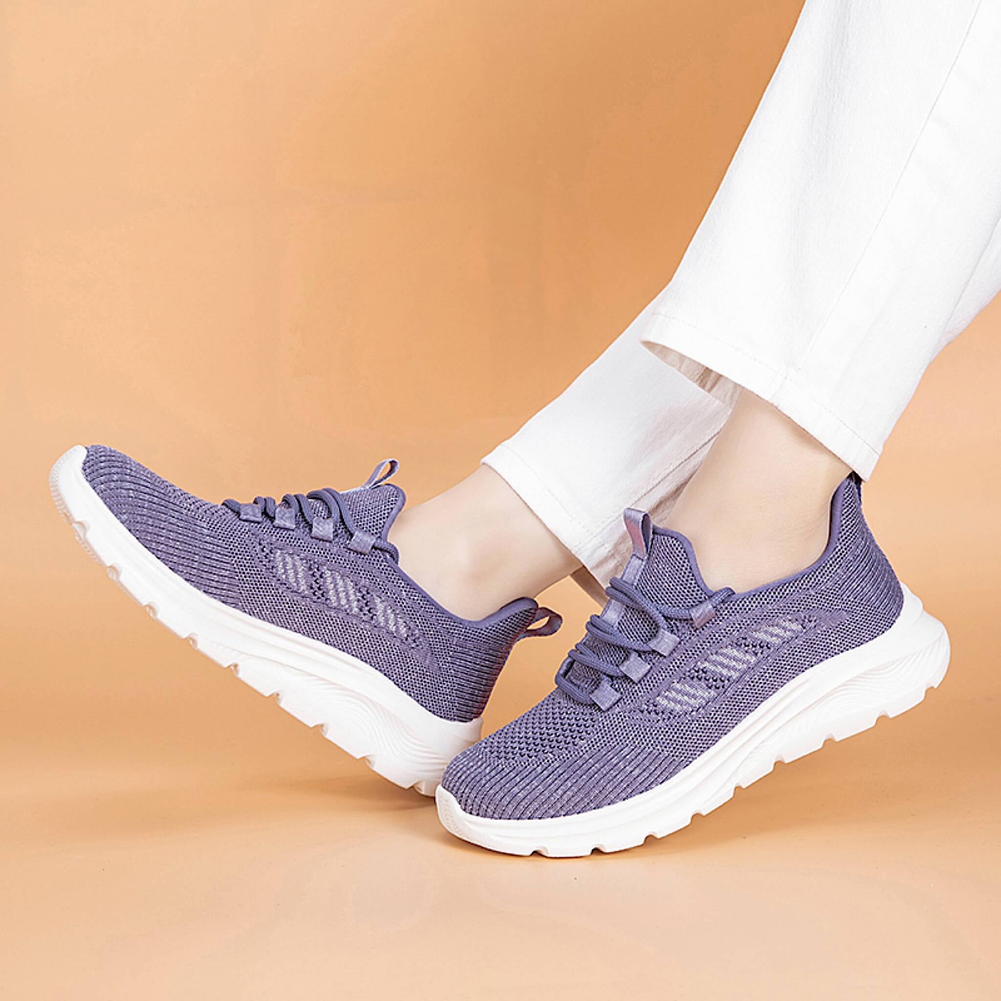 Lavellia Sneaker