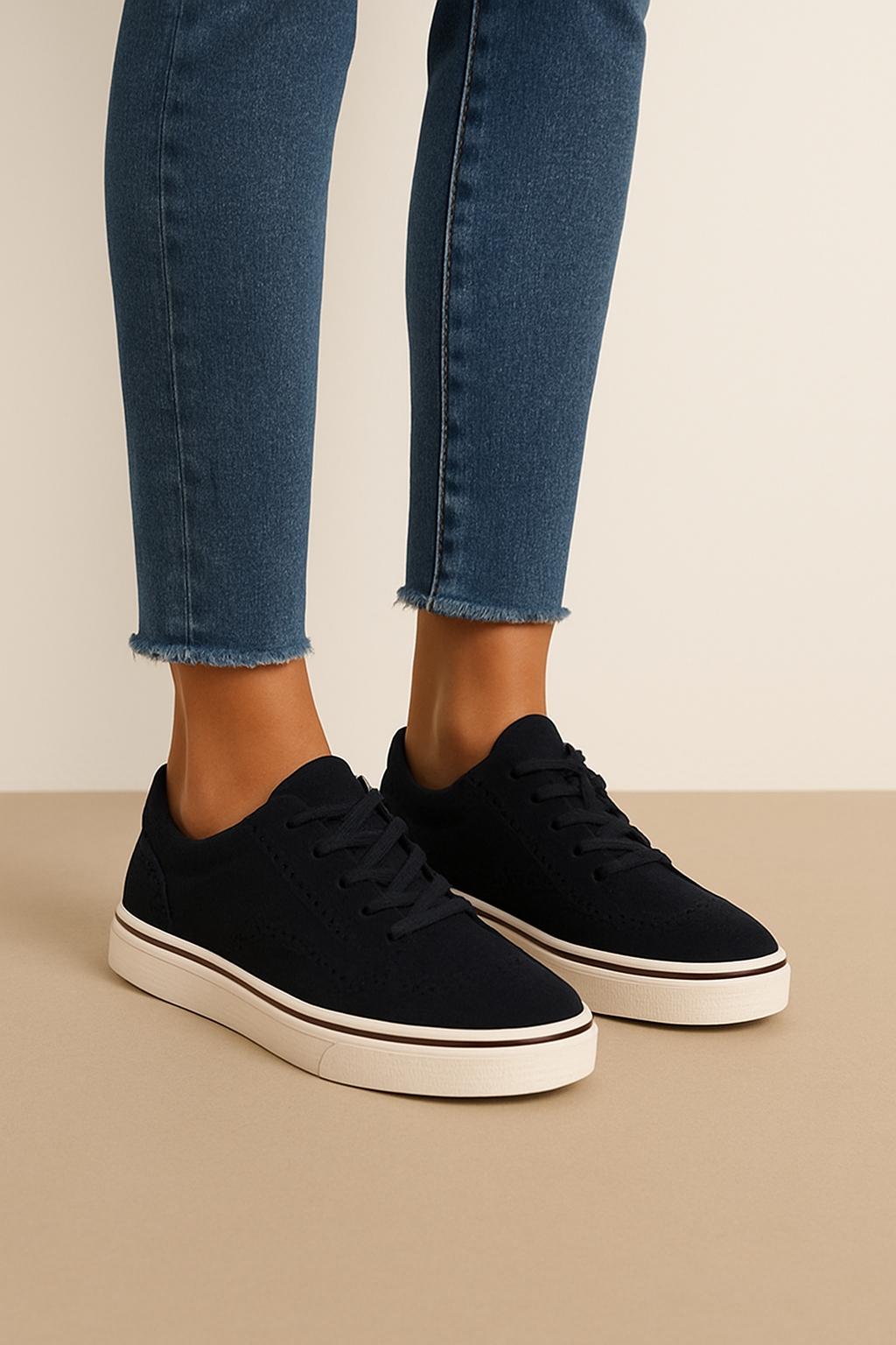 AROSA| Damen Sneaker zum Schnüren mit flacher Sohle für Sommer & Freizeit
