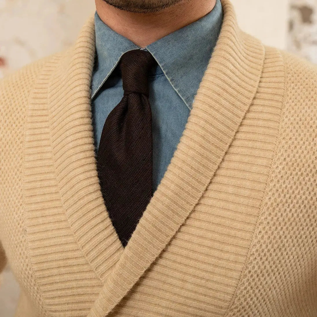 Britische elegante Strickjacke