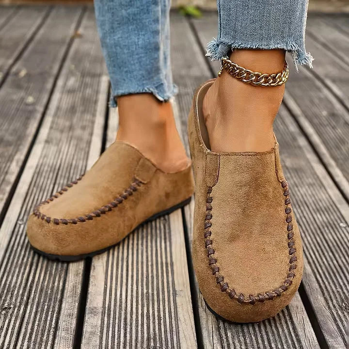 Lidja Damen Leder-Mules – Elegante Slipper im Vintage-Stil