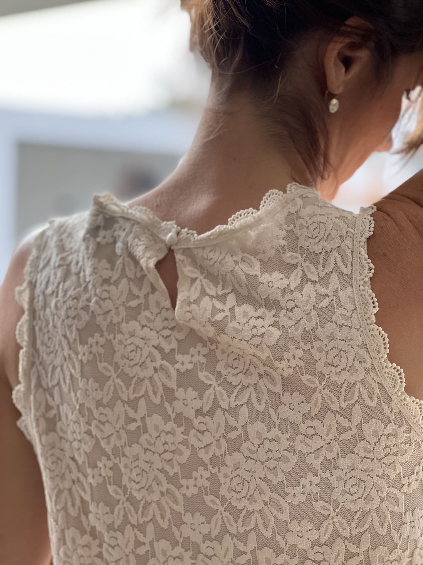 Jade Damen-Top – Elegantes ärmelloses Oberteil mit modernem Schnitt