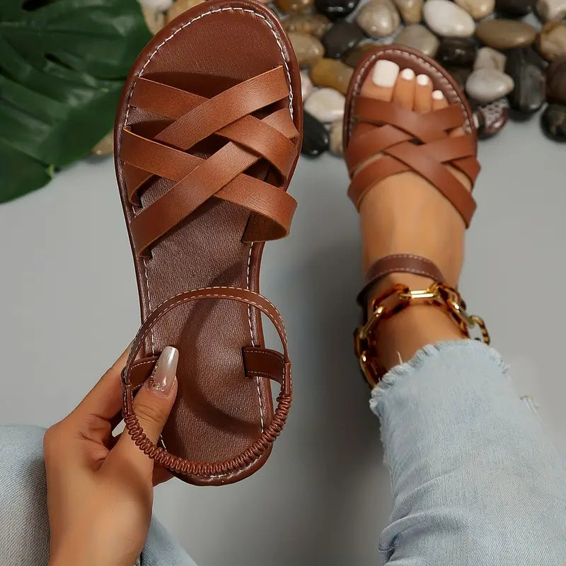Fatima - Geflochtene Flache Sandalen