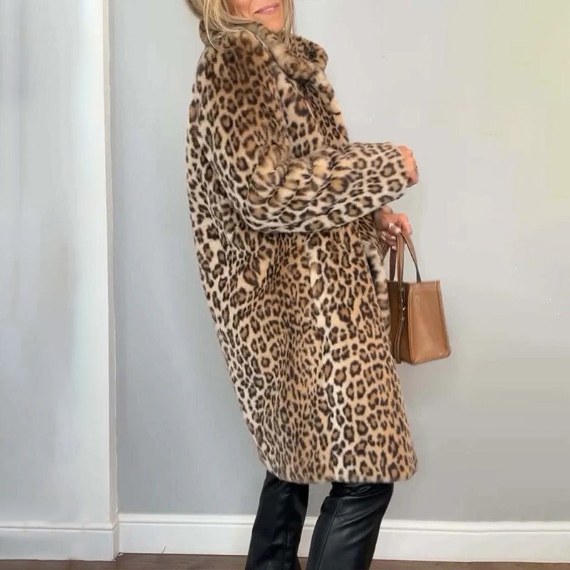 Leona | Mittellange Jacke mit Leopardenmuster