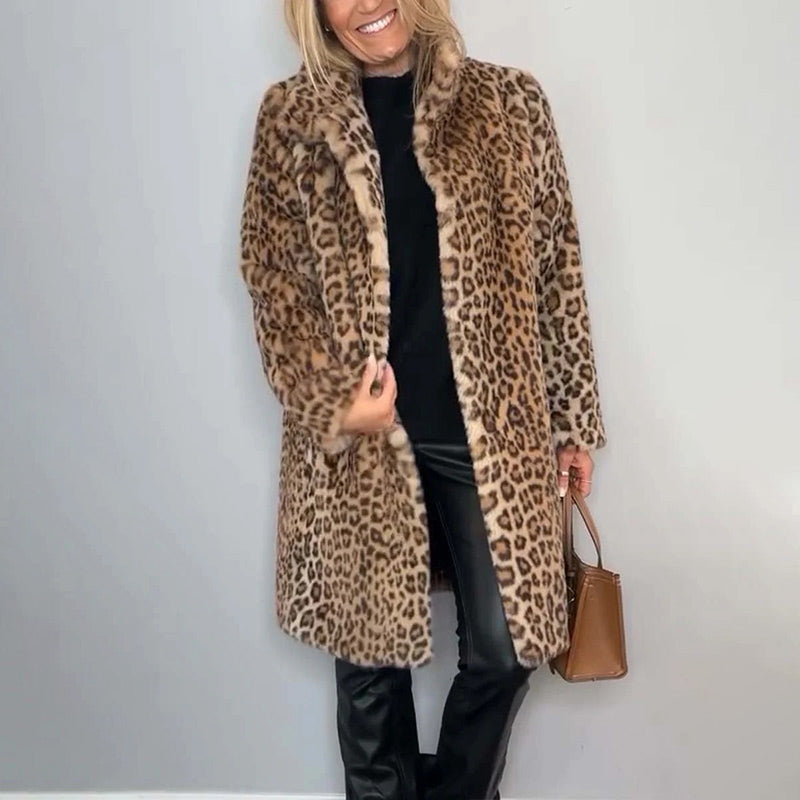 Leona | Mittellange Jacke mit Leopardenmuster