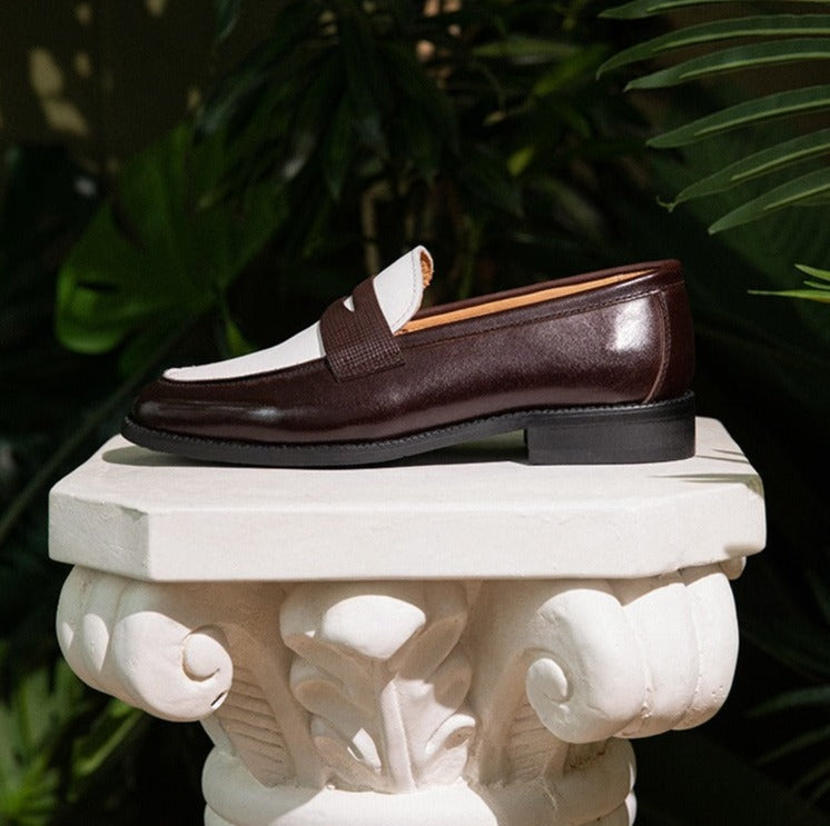 Paris Penny Loafers mit Kontrast