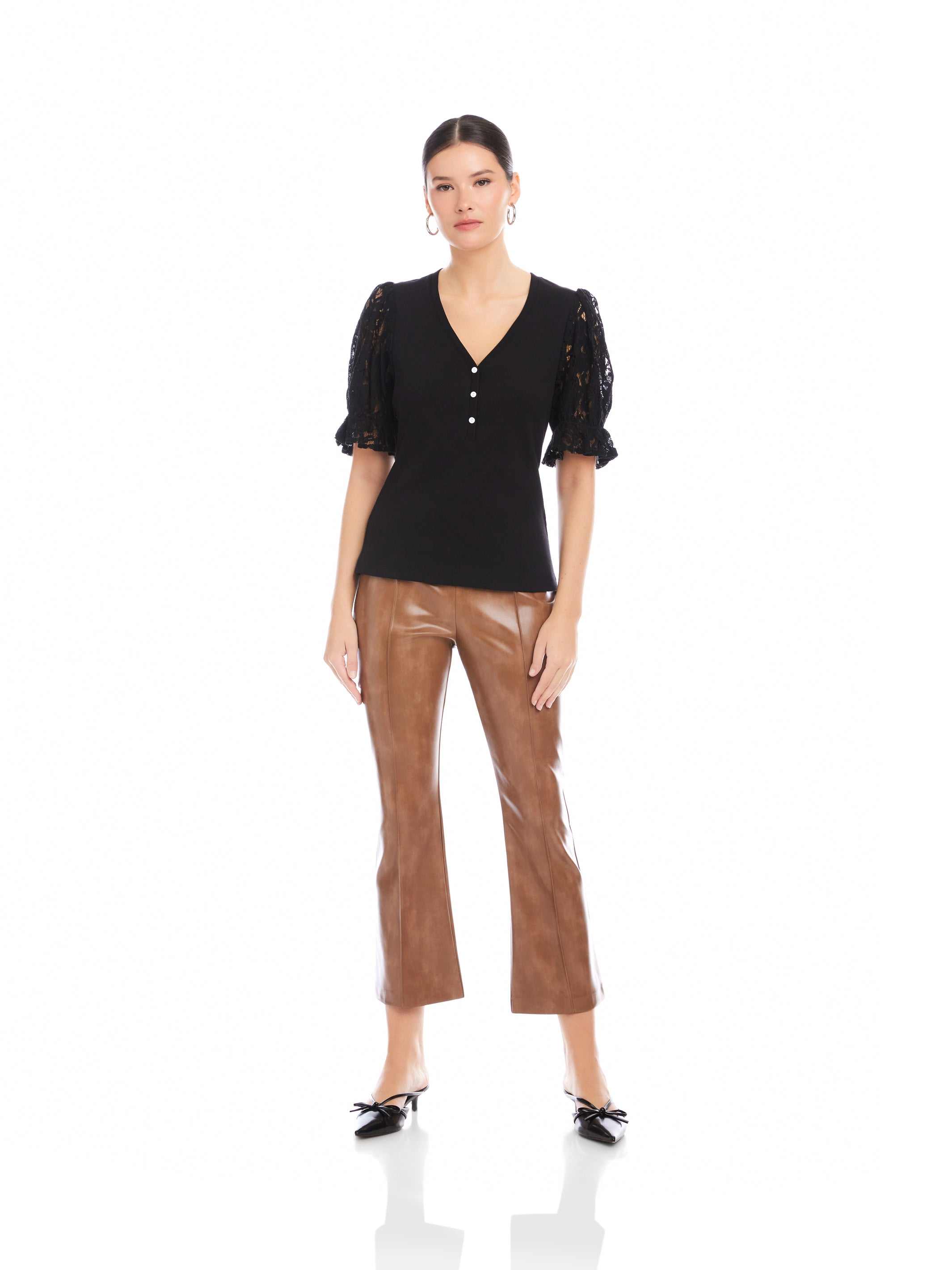 Tanya Damen Oberteil – Elegantes Top mit Spitzenärmeln