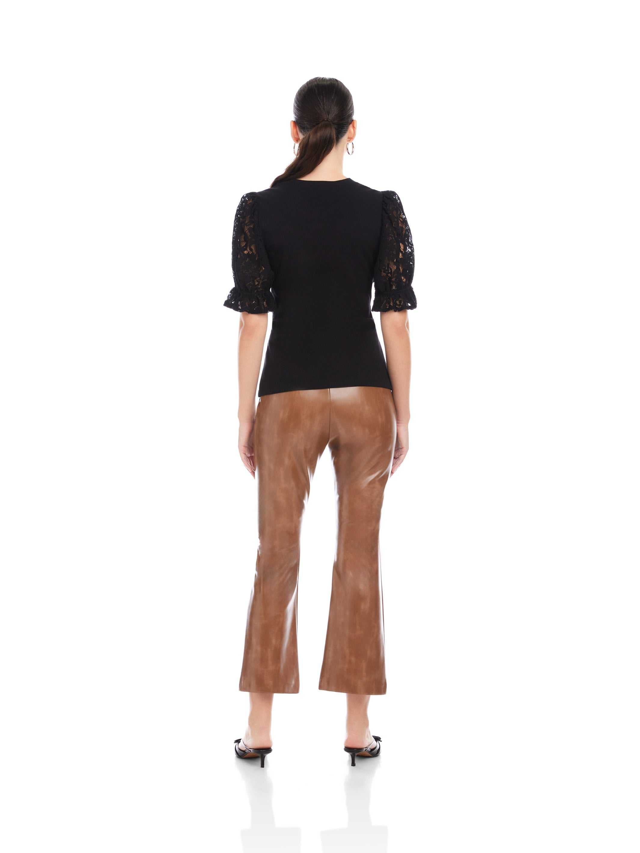 Tanya Damen Oberteil – Elegantes Top mit Spitzenärmeln