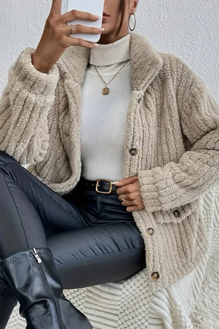 NOVA Wendbarer Samtknopf Cardigan