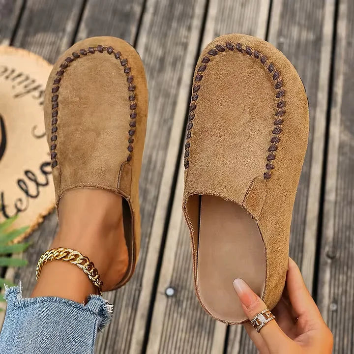Lidja Damen Leder-Mules – Elegante Slipper im Vintage-Stil