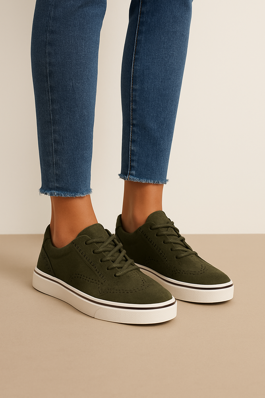 AROSA| Damen Sneaker zum Schnüren mit flacher Sohle für Sommer & Freizeit