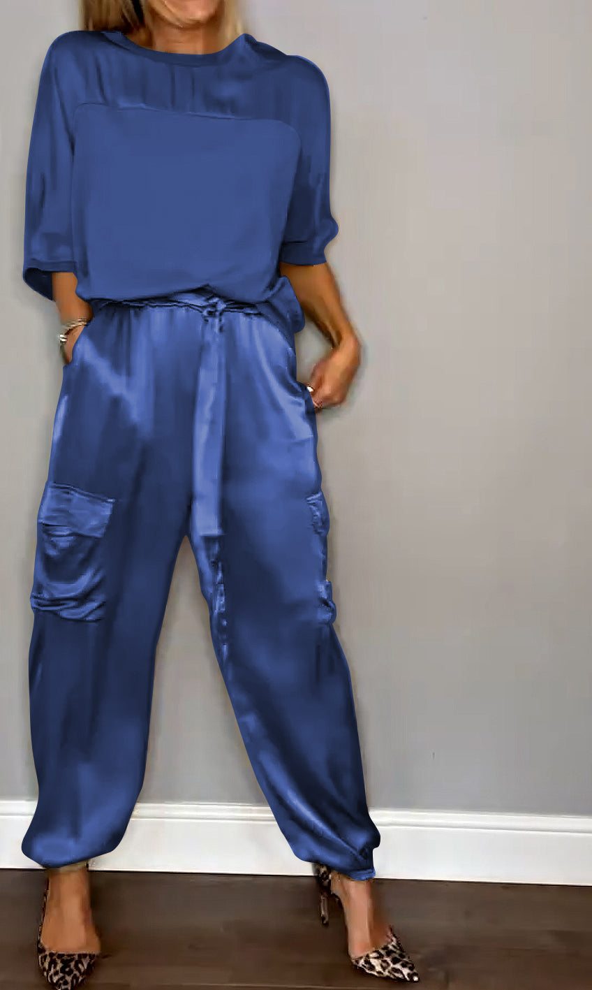 Jette Satin Halbarm-Anzug