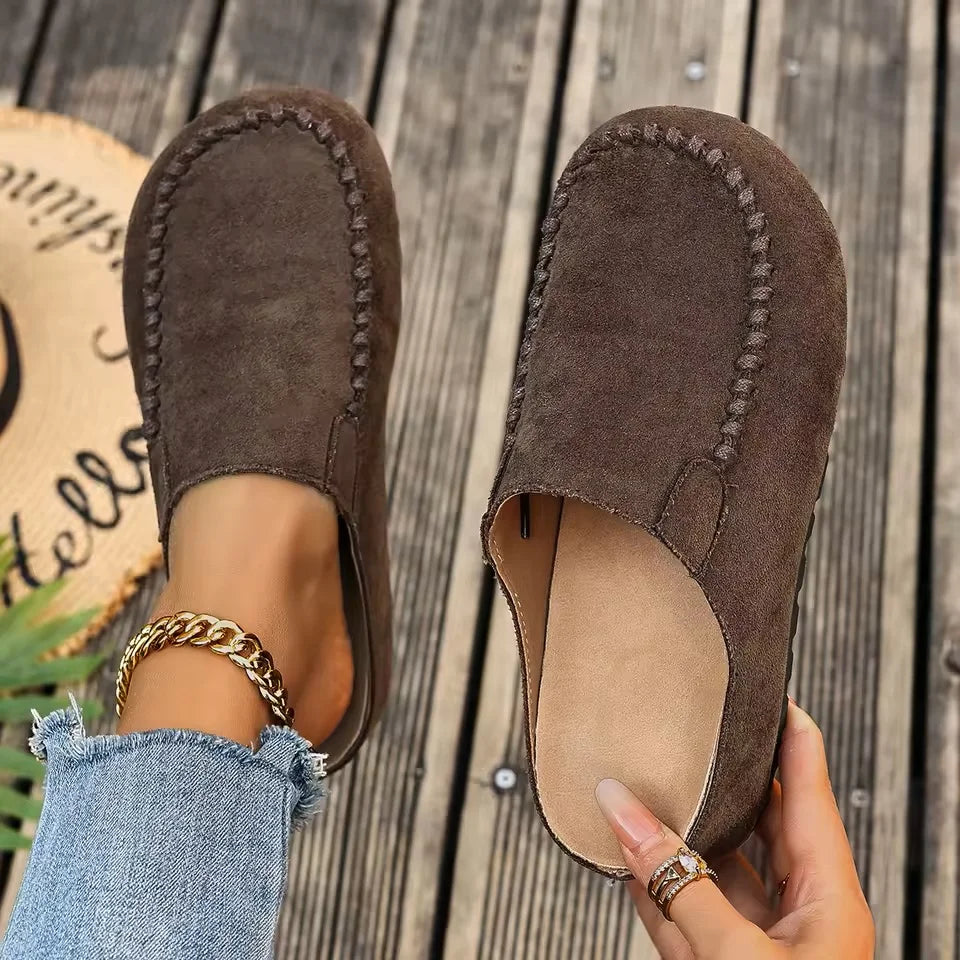 Lidja Damen Leder-Mules – Elegante Slipper im Vintage-Stil