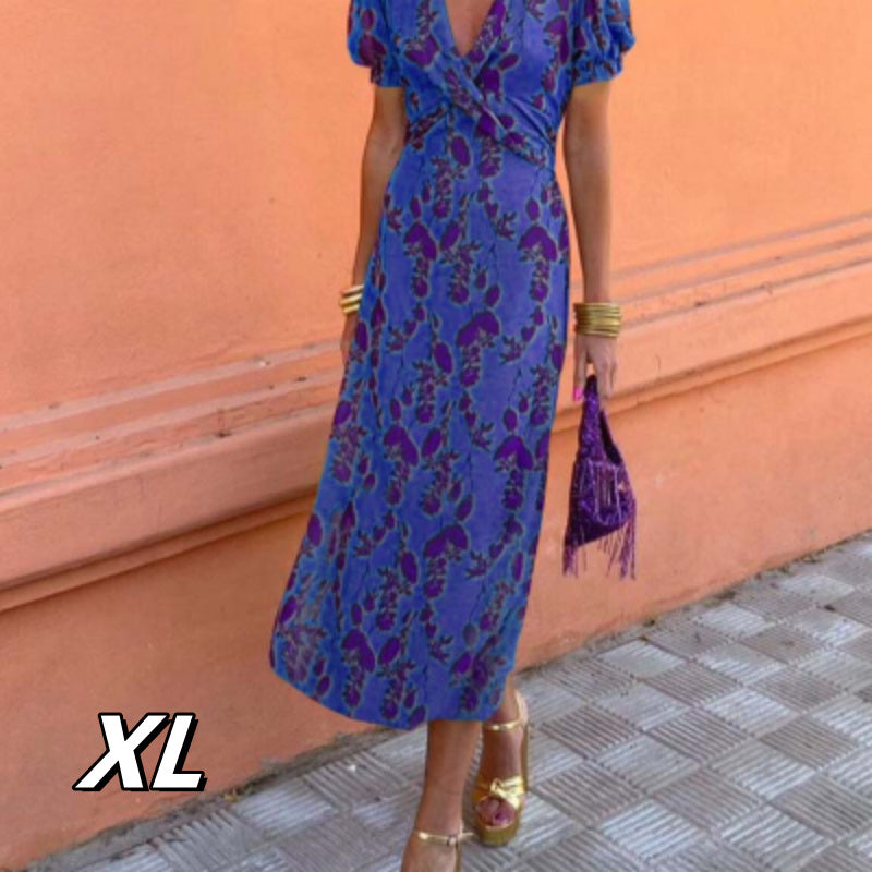 Kleid mit Schlitz und Blumenmuster