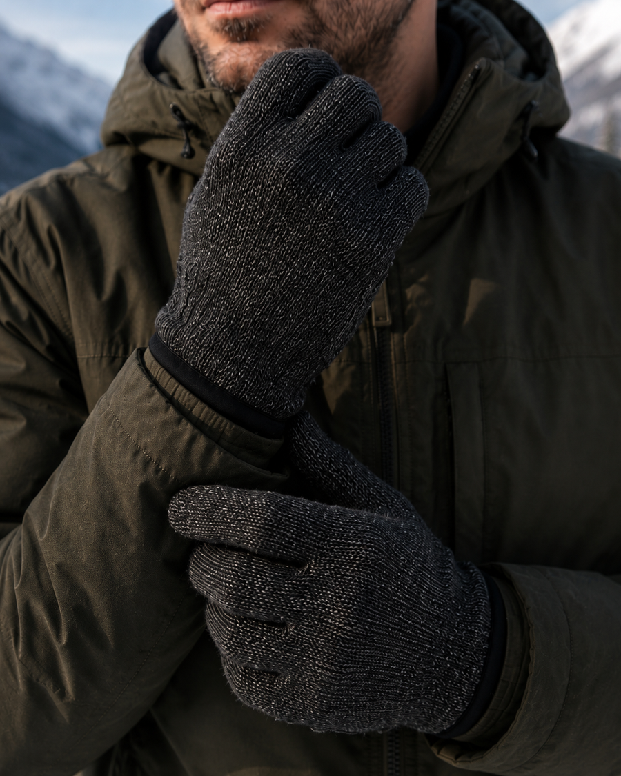 AROSA | Reflektierende Strickhandschuhe Schwarz-Grau
