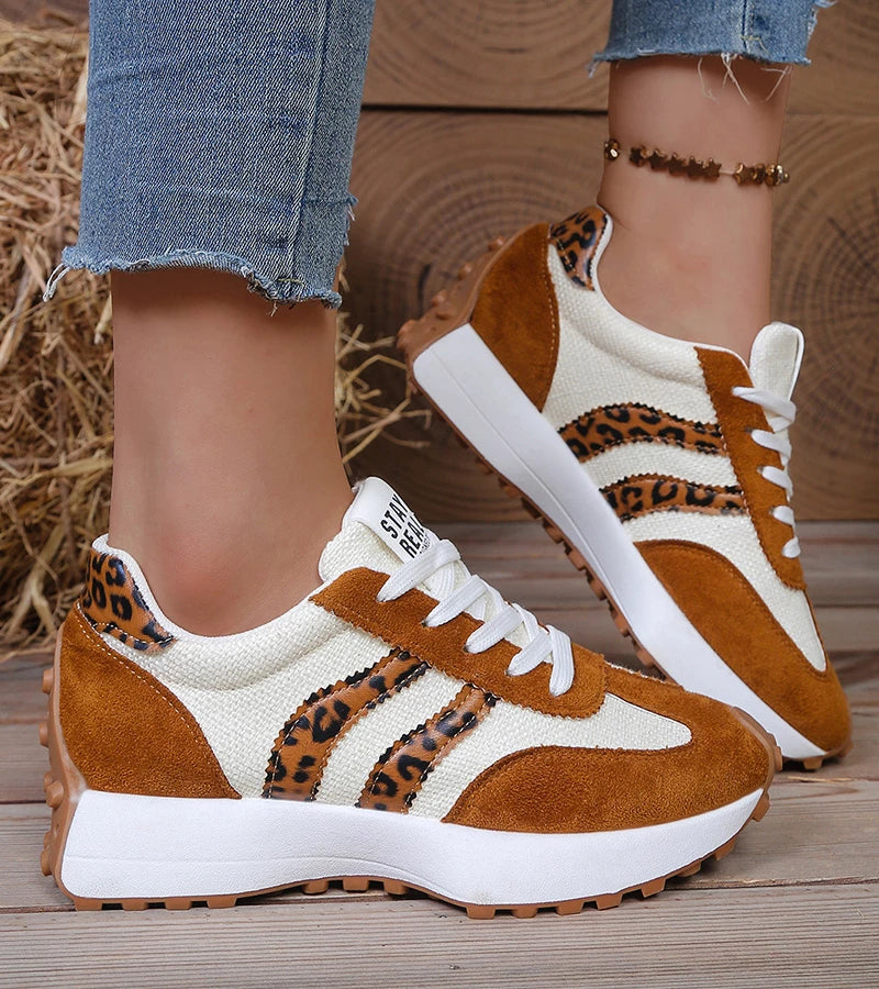 Halima – Retro-Sneaker mit Schnürsenkeln