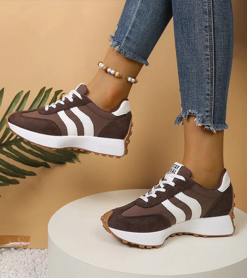 Halima – Retro-Sneaker mit Schnürsenkeln