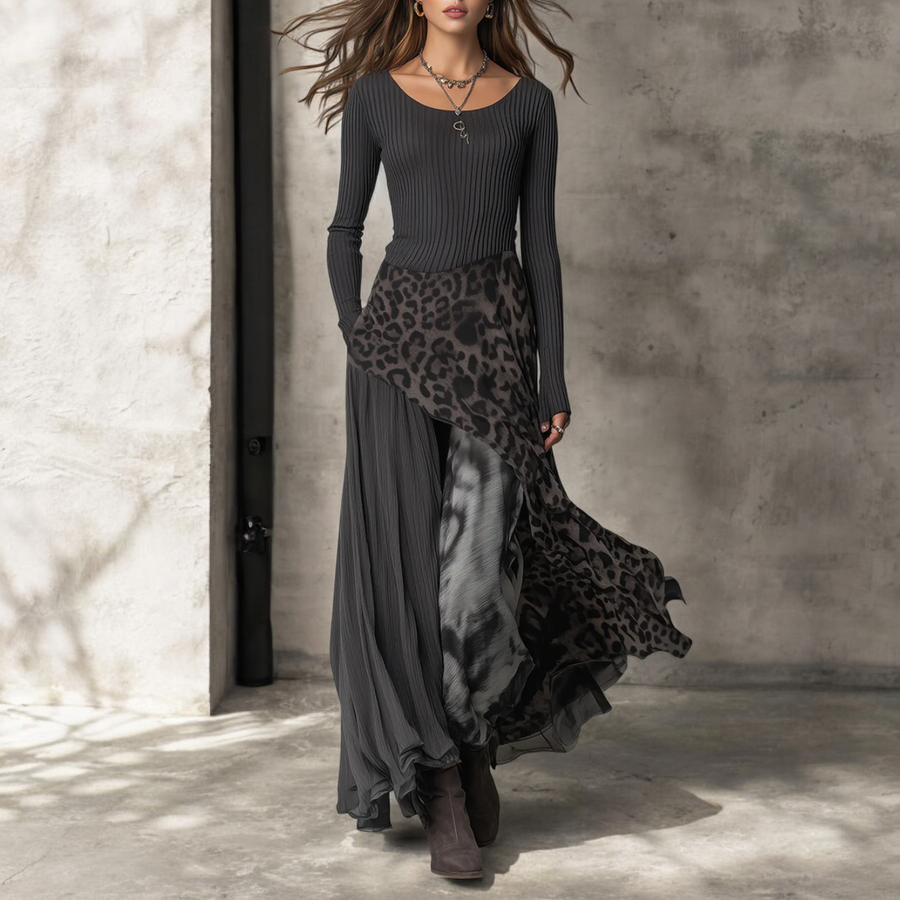 NKEM | Langes Kleid mit elegantem Leopardenprint