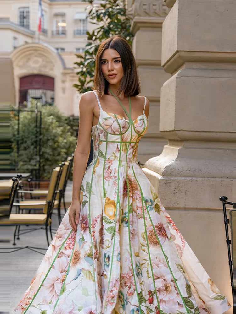 Serena | Kleid mit Blumenmuster und weiter Rock