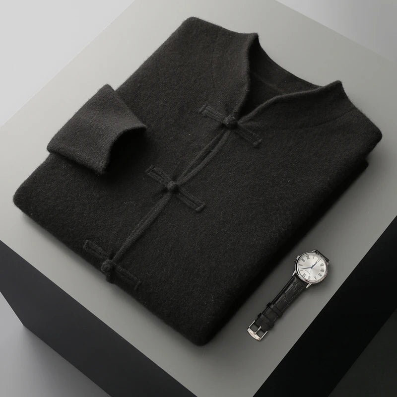 Nico | Strickjacke mit Rundhals und Knebelverschluss