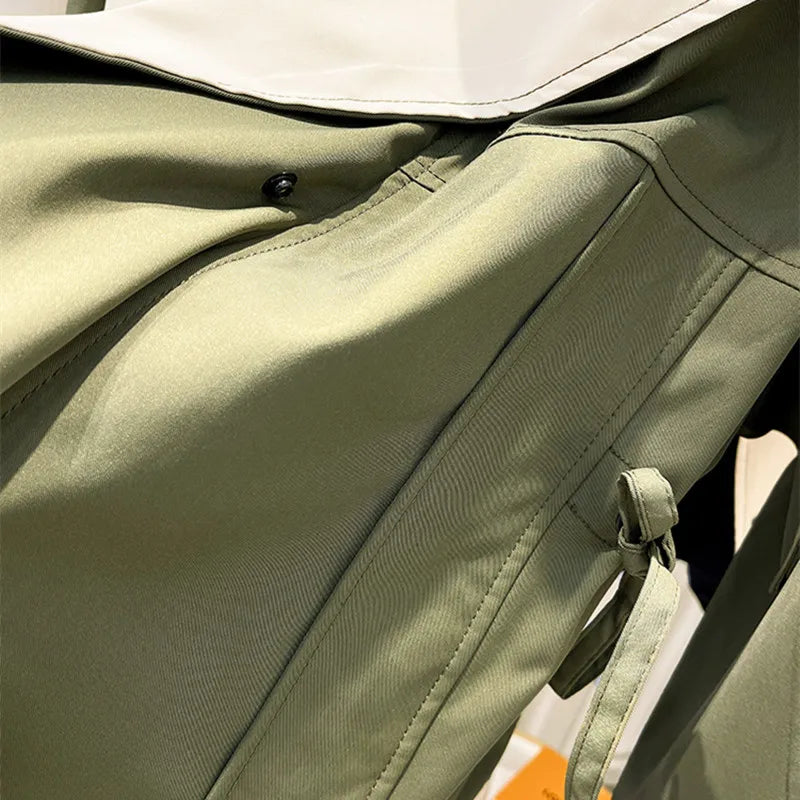 Stylischer Wasserabweisender Trenchcoat