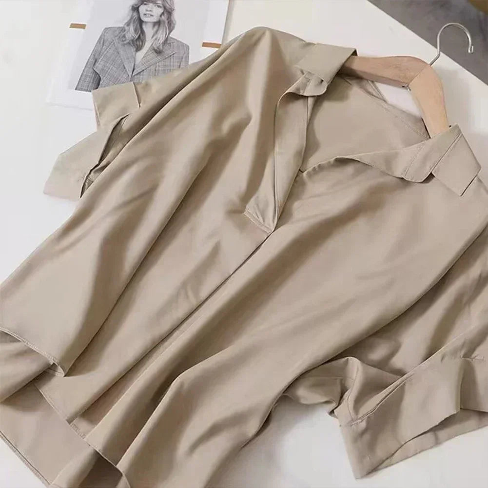 Carina | Atmungsaktive Bluse mit Fledermausärmeln