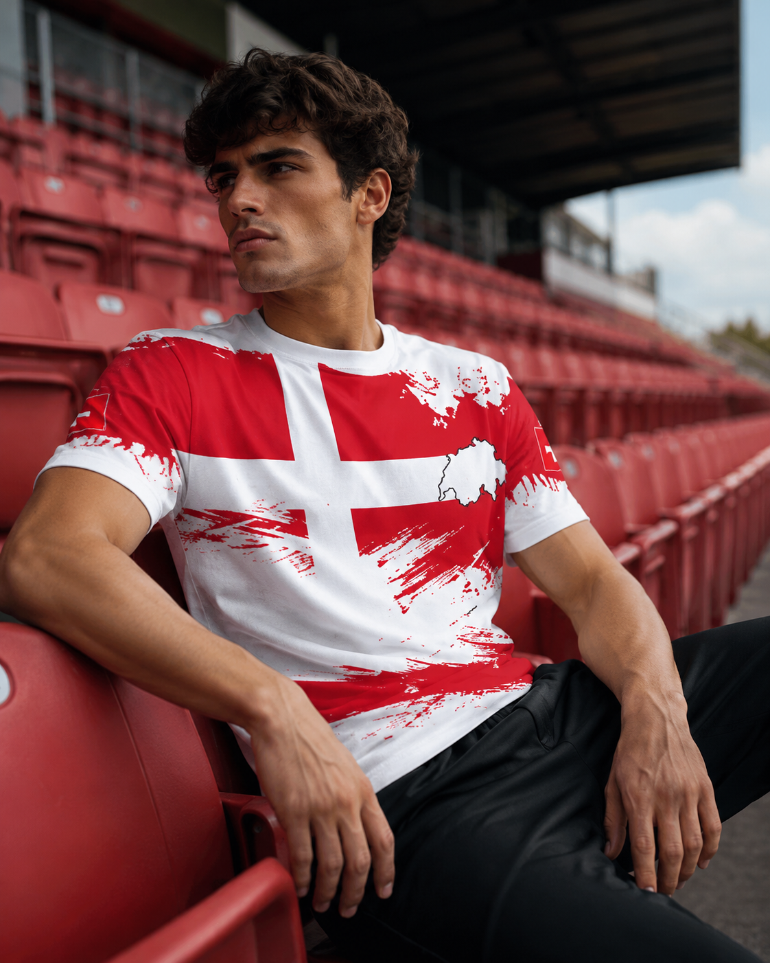 AROSA | Herren Schweiz Fußball T-Shirt mit Schweizer Flagge