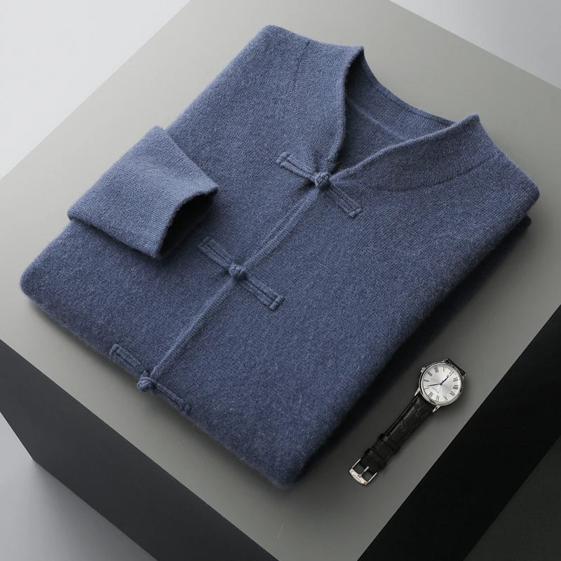 Nico | Strickjacke mit Rundhals und Knebelverschluss