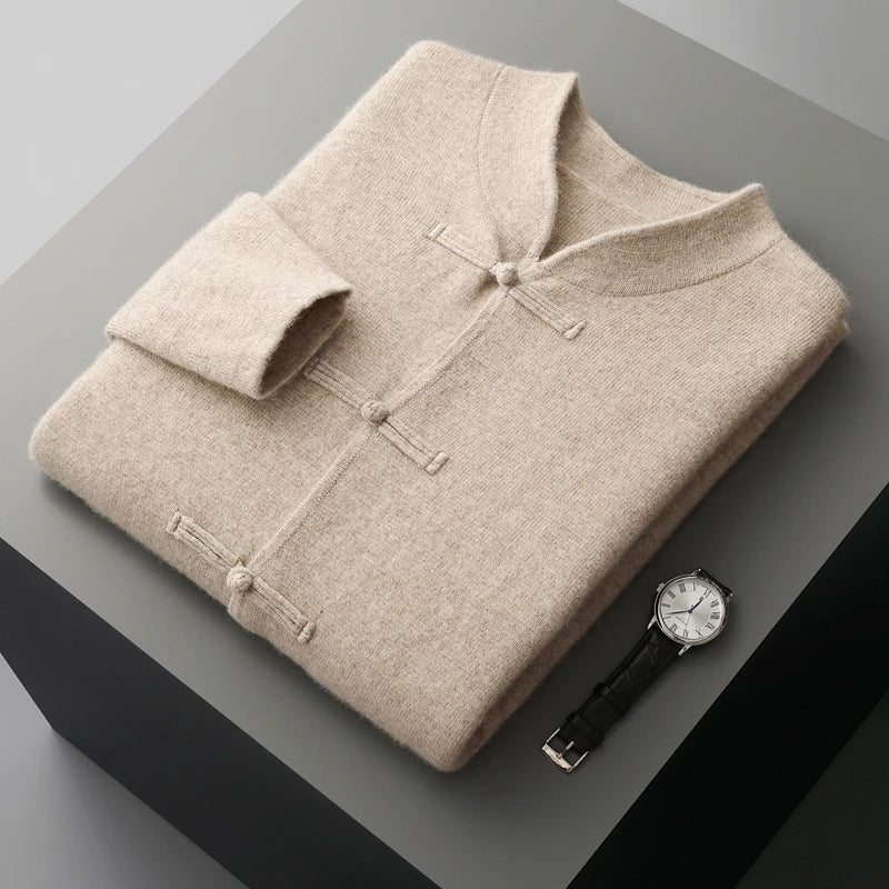 Nico | Strickjacke mit Rundhals und Knebelverschluss