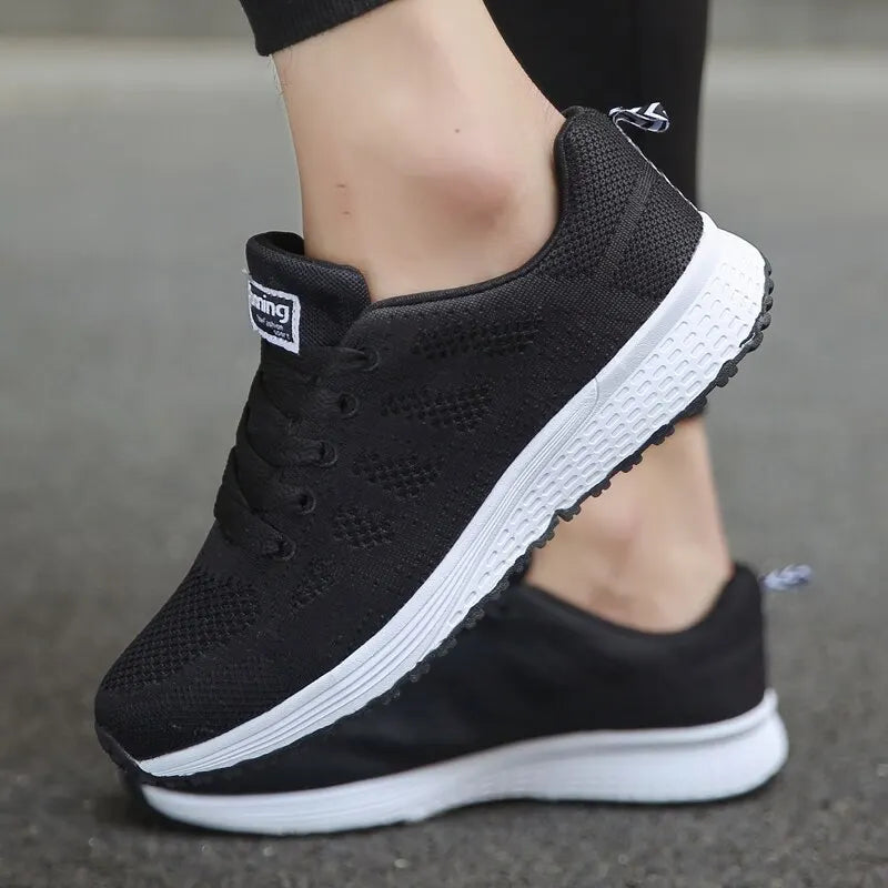 Atmungsaktive Unisex Sneaker für Damen & Herren
