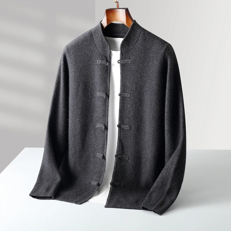 Nico | Strickjacke mit Rundhals und Knebelverschluss