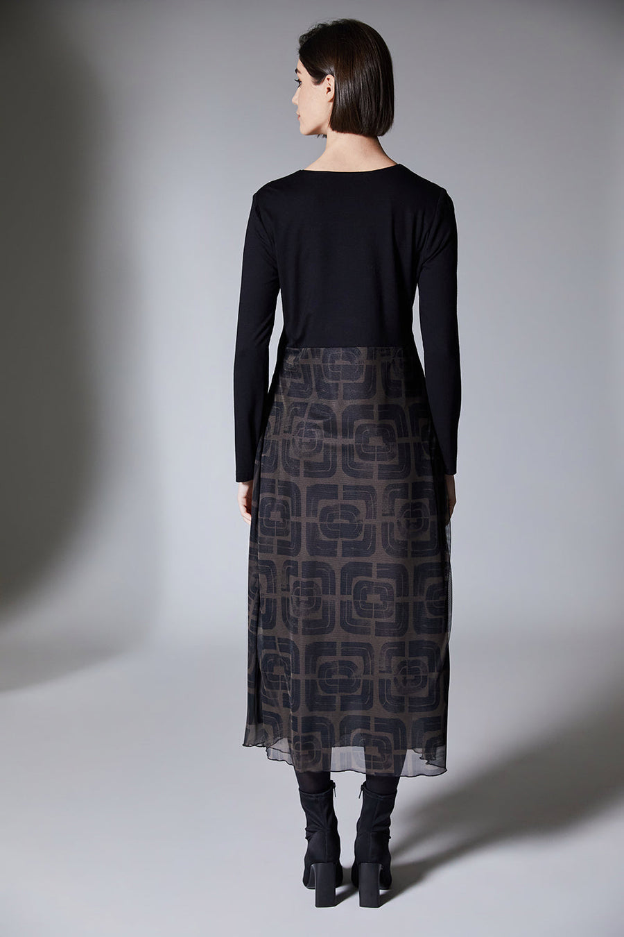 Maeve | Midi-Kleid aus schwarzem Jersey und Strick