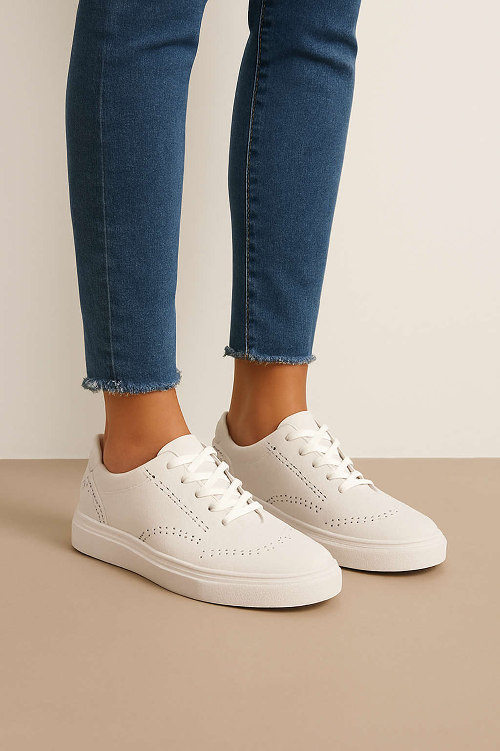 AROSA| Damen Sneaker zum Schnüren mit flacher Sohle für Sommer & Freizeit