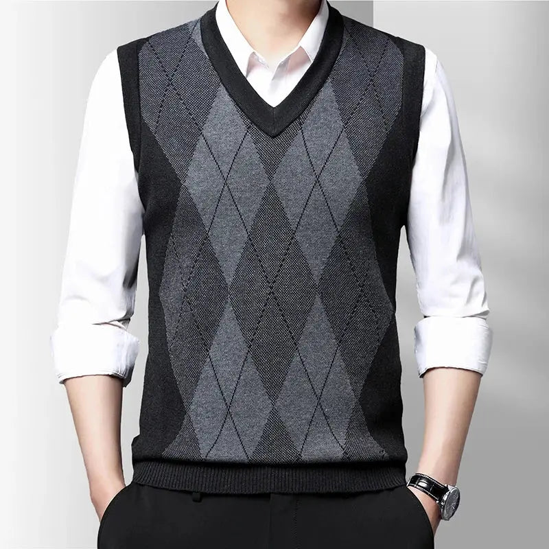 Academic Essential Strickweste
